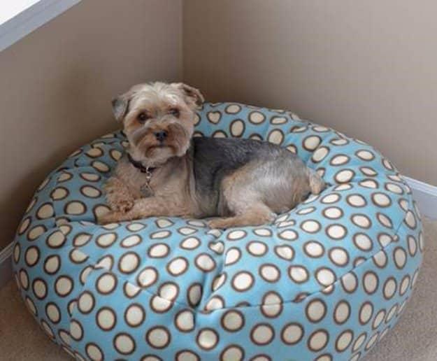 DIY Fleece Dog Bed, small scale enough to test on scrap first and an upgrade pricier looking than it really was
