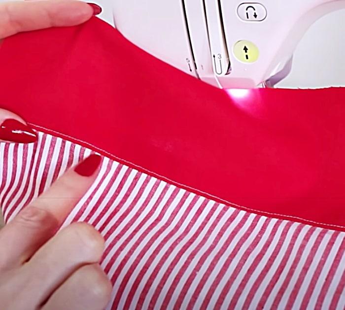 Sew The Lining Of Your Garment With An Understitching