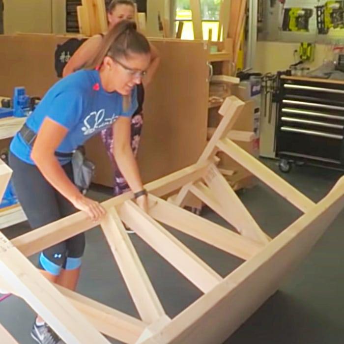 DIY Table With Free Plans - Free Furniture Plans - Make Your Own Furniture