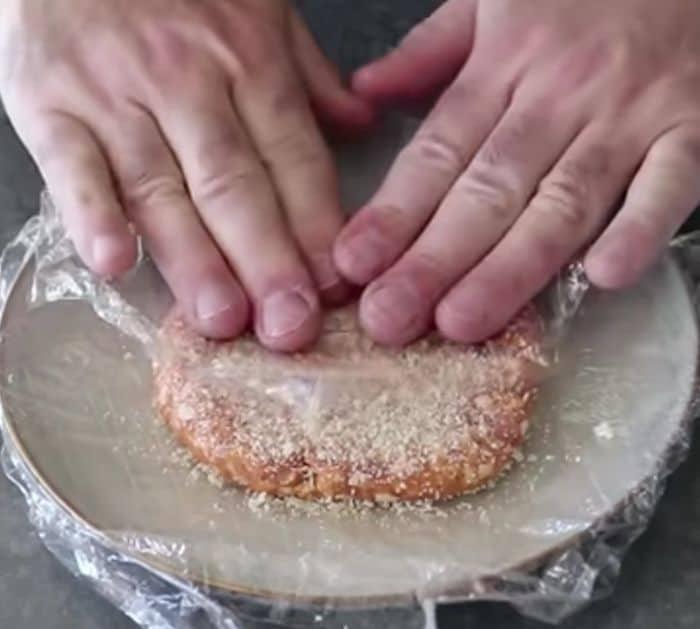 Easy to Make Chicken Parm Burgers