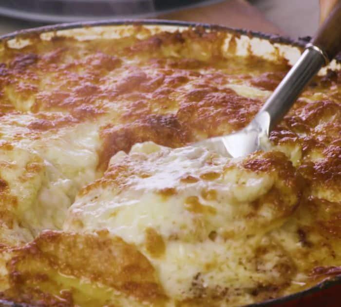 Easy Cheesy Skillet Scalloped Potatoes Recipe