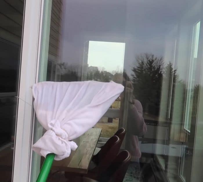 Easy To Make DIY Glass Cleaner Tutorial
