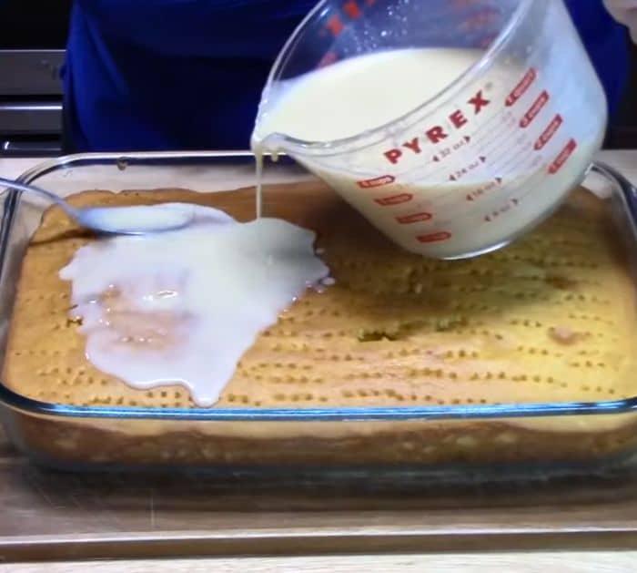 Coconut Cream Poke Cake Ingredients