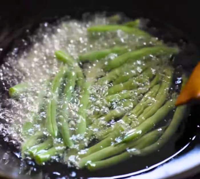 Garlic Green Beans (Restaurant Style Recipe) Ingredients