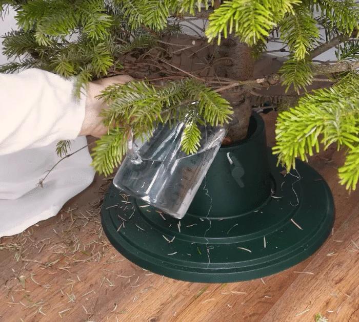 Easy Christmas Tree Hack