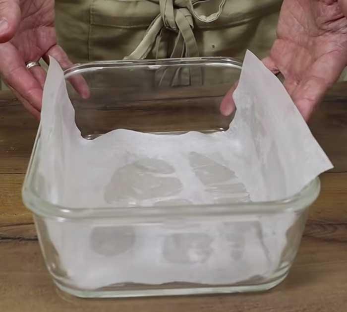 Wax Paper Covered Pan - Strawberry Clouds