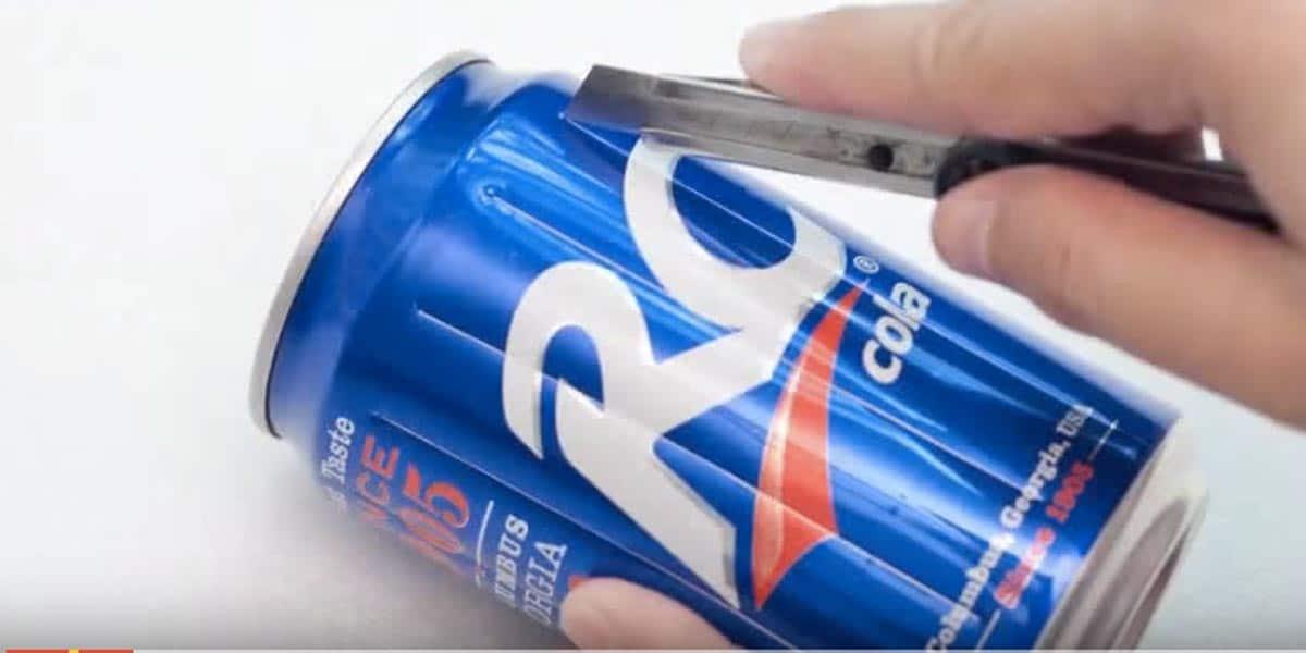 She Cuts a Soda Can With An X-Acto Knife And What She Makes Is So Cool And Useful!