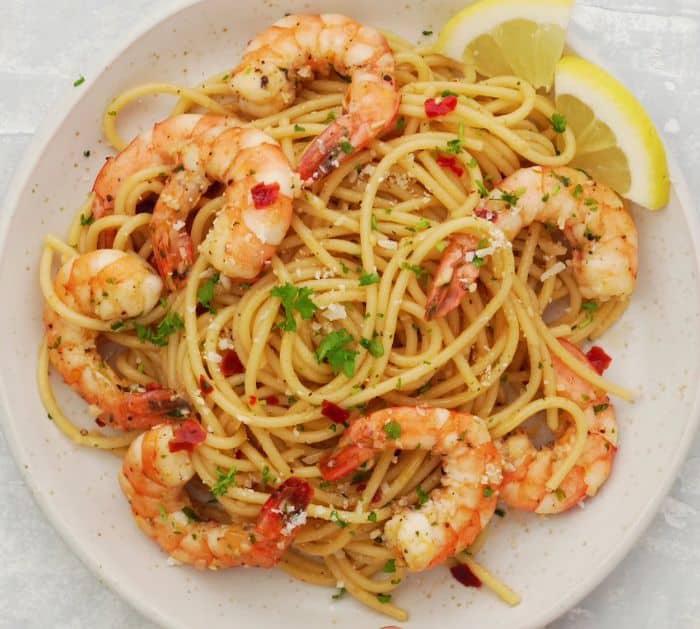 How To Make Spicy Garlic Prawn Pasta