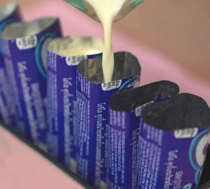 Easy to Make Oreo Ice Cream Stick