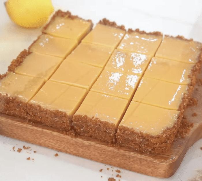 How to Make Creamy Lemon Bars