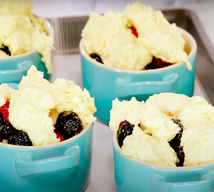 Homemade Cobbler Recipes - Sweet Southern Recipes - Sweet Treats
