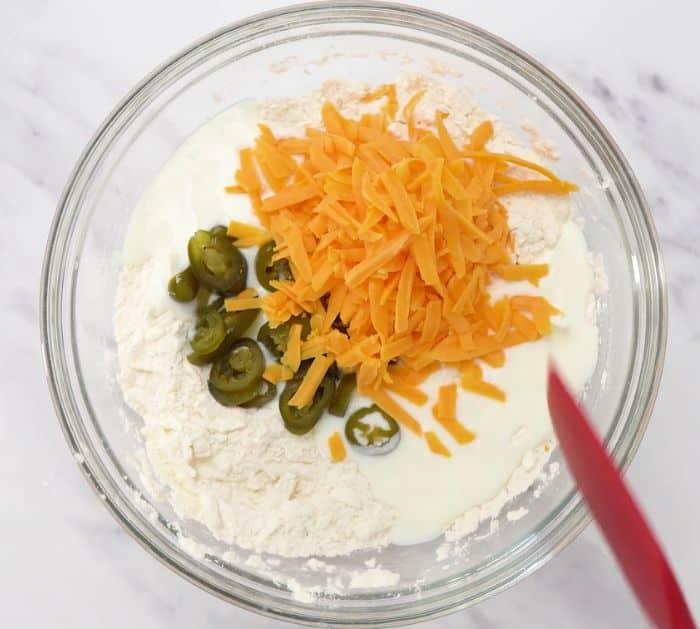 How to Make Jalapeño Cheddar Biscuits