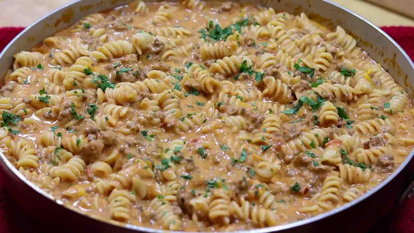 Creamy Beef Pasta Skillet Recipe