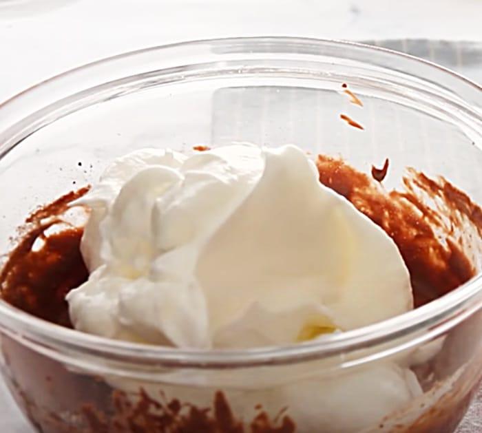 How to make a professional thin layered chocolate coffee cake