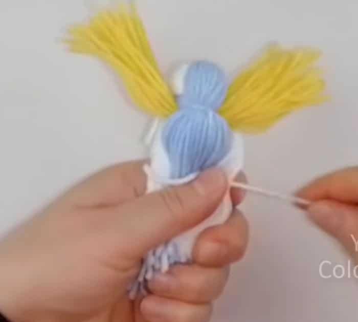 How to make birds using yarn tutorial