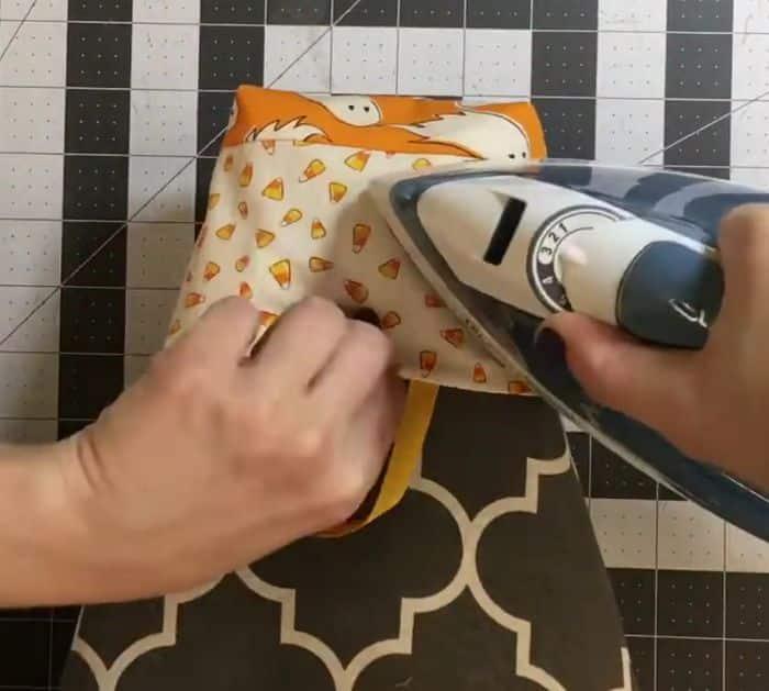 Easy To Sew Mini Halloween Treat Bags