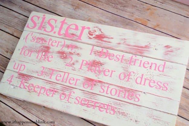 DIY Sibling Sign, a rustic DIY pallet sign idea for the home and a simple craft using basic stencils and paint