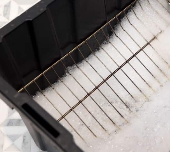 How to Clean Oven Racks Using dish soap