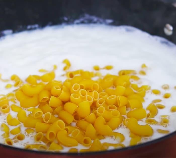 How To Make Mac And Cheese - Use Only 3 Ingredients - Homemade Recipes