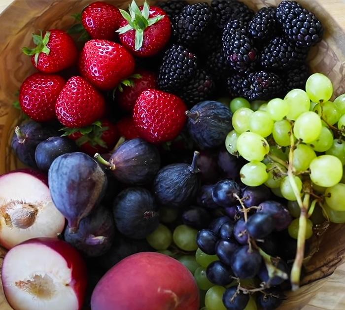 How To Make A Charcuterie Board | Homemade Recipes