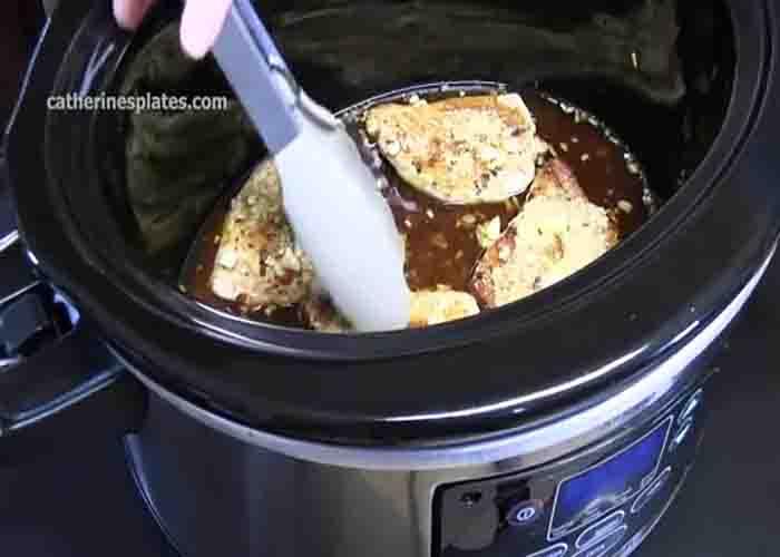 Slow cooking the pork chops