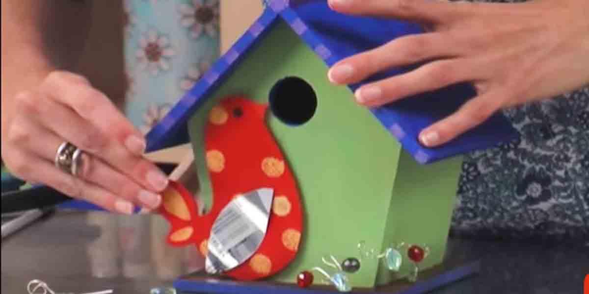 Make This Cute Bird House To Add Something Fun And Colorful To Your Yard!