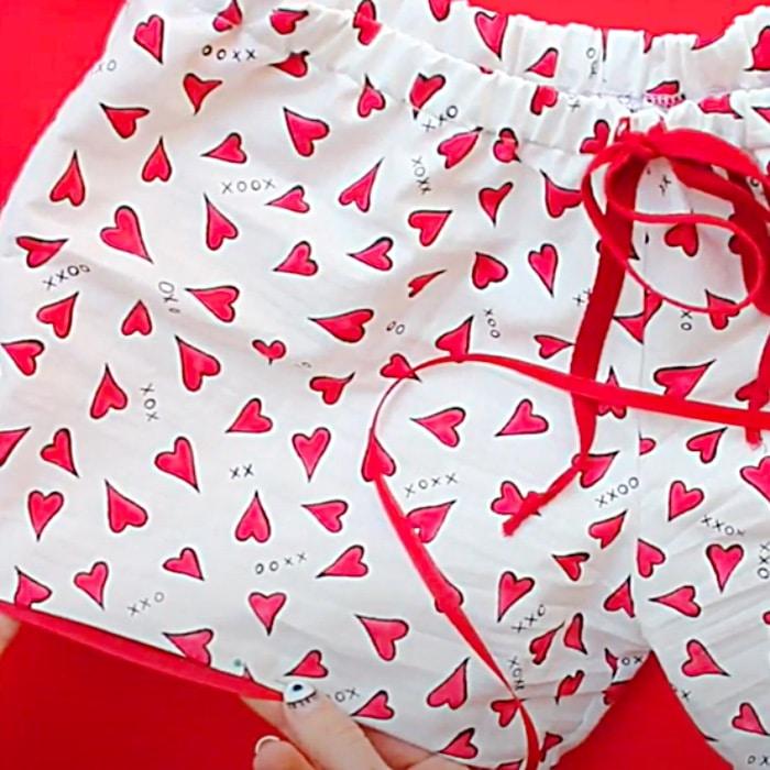 How To Make Sleeping Shorts - Sleeping Clothes - One Yard Pyjama Pattern