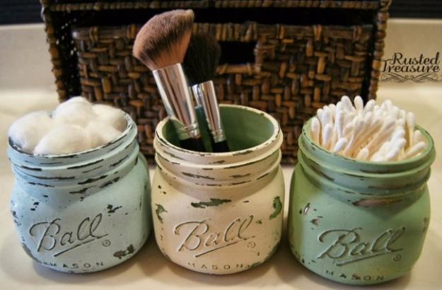 DIY Painted Mason Jar, a thoughtful handmade present, easy to scale up for a whole batch and a keepsake worth handing down