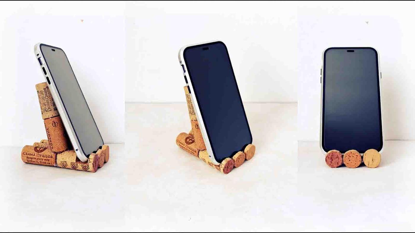 DIY Wine Cork Mobile Holder Tutorial
