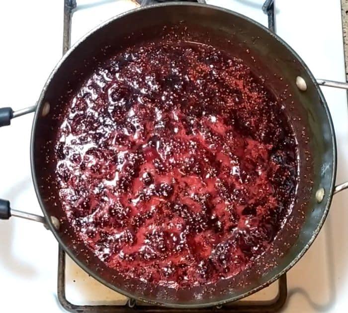 How to Make Cranberry Jam