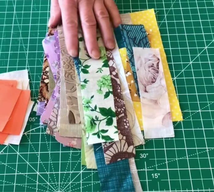 How to Make a Scrappy Log Cabin Quilt
