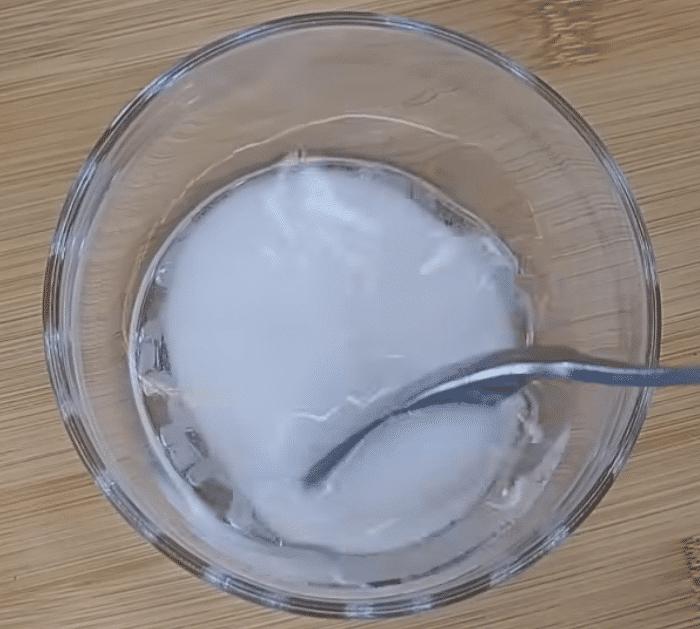 How to Deodorize Smelly Fridge