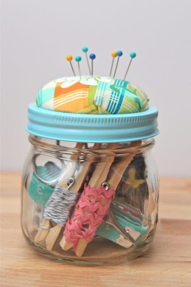 DIY Beginner Sewing Kit Mason Jar Gift, low effort but it never looks that way and the gift everyone asks where it came from