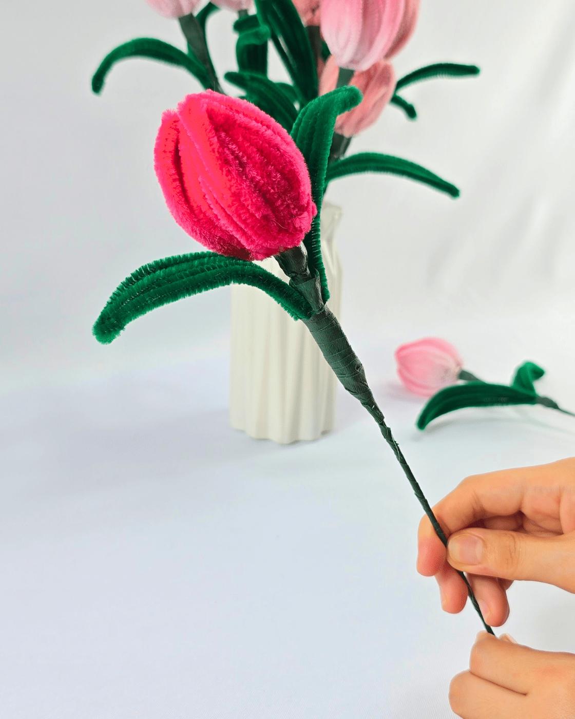 Homemade Pipe Cleaner Tulips — budget-friendly diy flowers