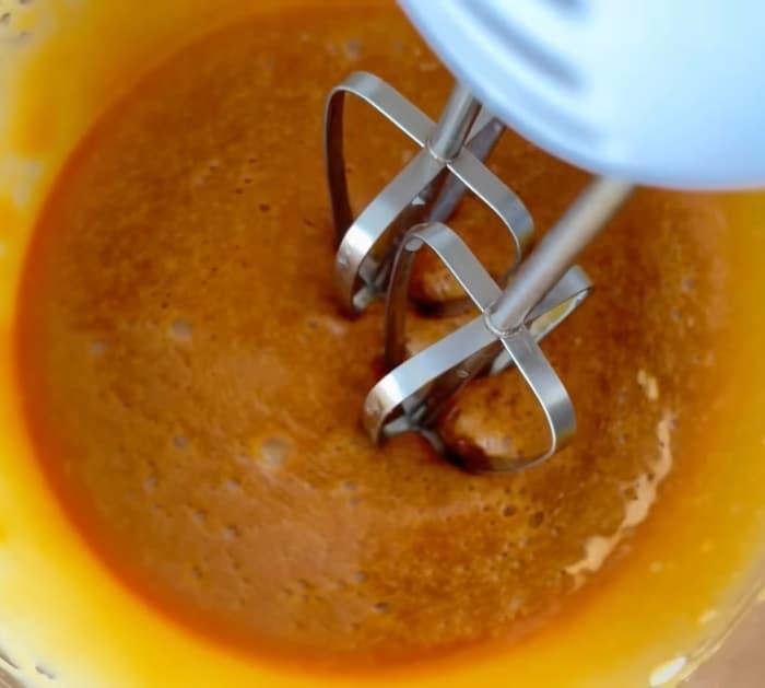 3-Ingredient Caramel Cream Dessert