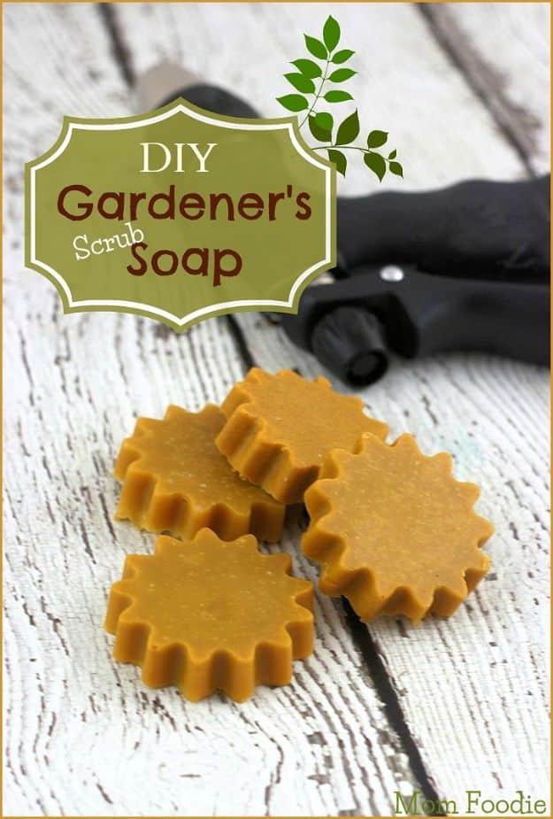 DIY Gardener’s Scrub Soap, simple enough for a first try at the craft and warmth that a plain corner was missing