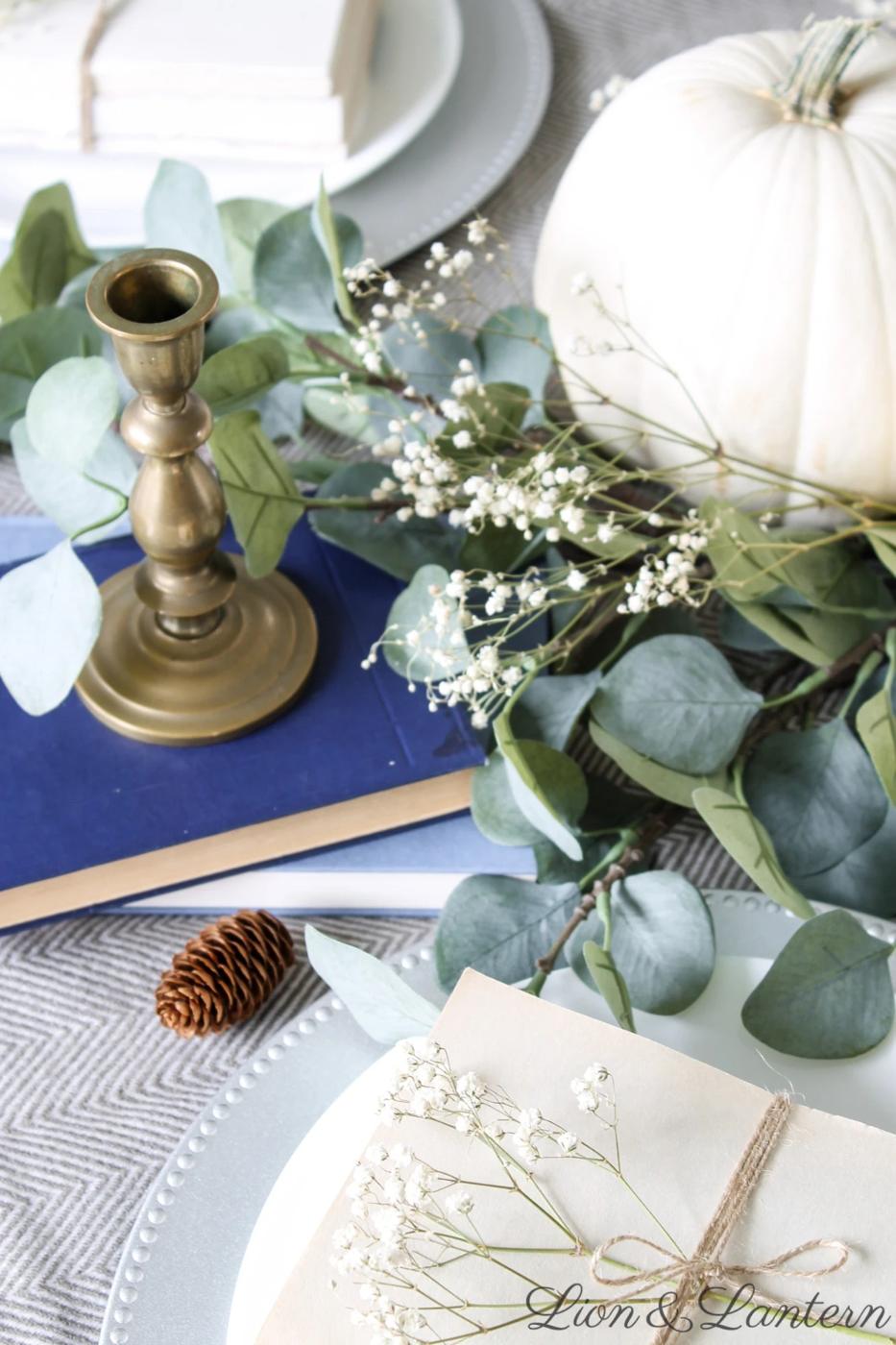 Pumpkin Leaves Centerpiece, a favorite thanksgiving centerpiece idea worth copying and a popular choice on this list