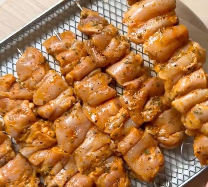 Easy Spicy Garlic Parmesan Chicken Skewers Ingredients