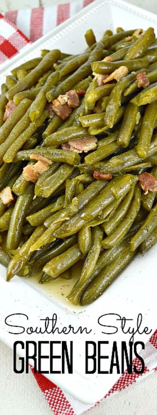 Easy Country Cooking Vegetable Recipes - Southern Style Green Beans - Easy Recipes for Country Food Like Chicken Fried Steak, Fried Green Tomatoes, Southern Gravy, Breads and Biscu