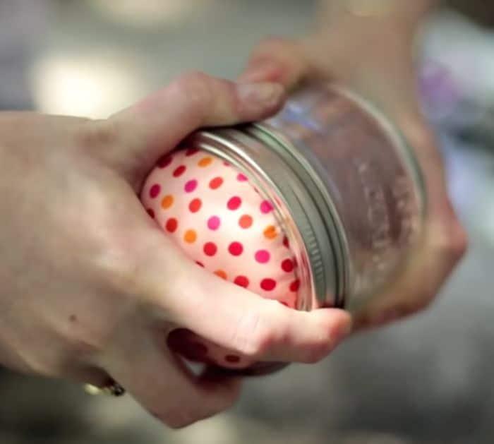 Easy DIY Mason Jar Pincushion Tutorial