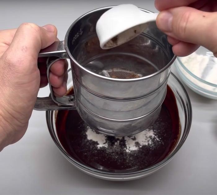Quick Chocolate Brownie Dessert