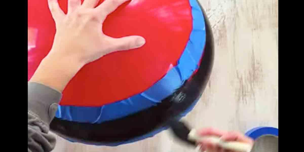 The Awesome Thing She Does With Giant Bouncy Balls Blew My Mind…It’s Quite Clever!