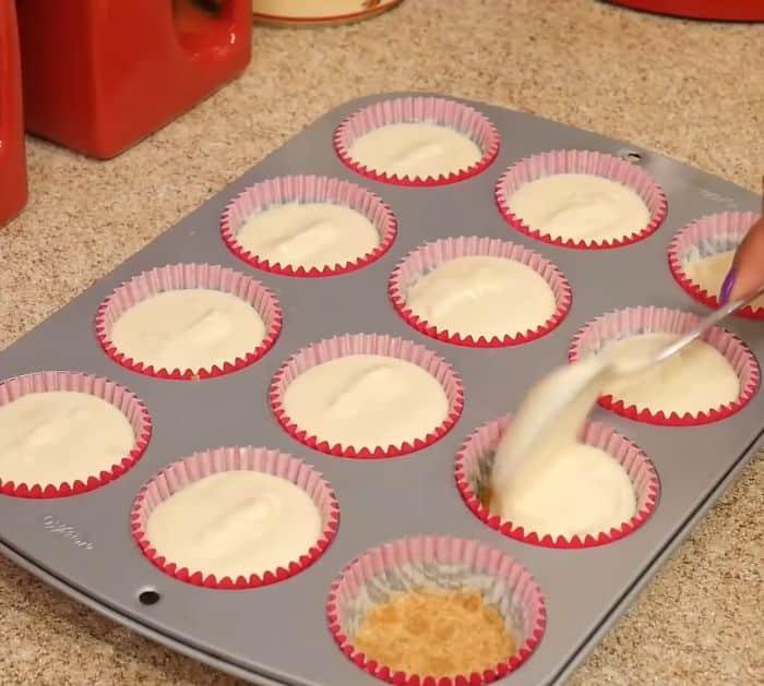 8-Ingredient Mini Strawberry Cheesecake Recipe Dessert