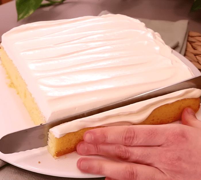 Easy to Make Lemon Cake