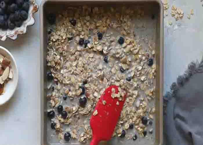 Baking the blueberry baked oatmeal