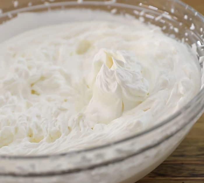 Easy Homemade Oreo Ice Cream Recipe Ingredients