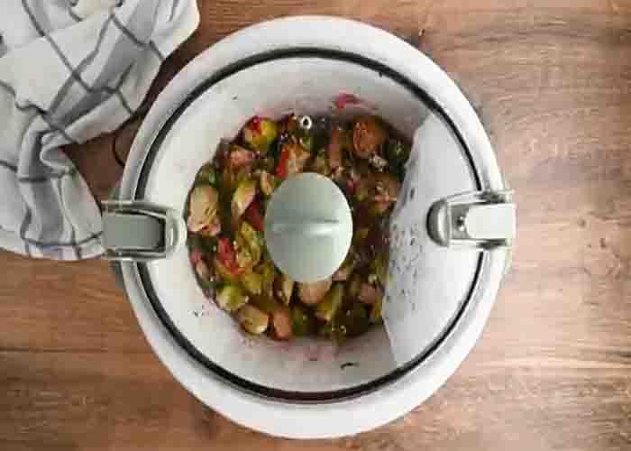 Cooking the brussels sprouts in the slow cooker