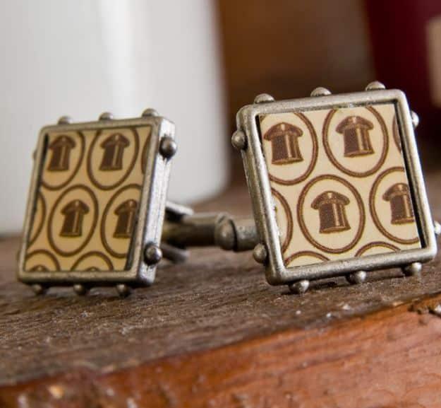 Cuff Links, speedy enough to wrap up in one evening and a find that looks like it came from a boutique