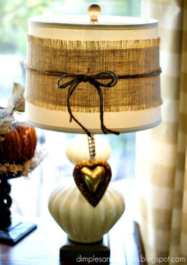 Burlap Lampshade, simple enough for a beginner and pretty enough for guests and an idea worth trying this season