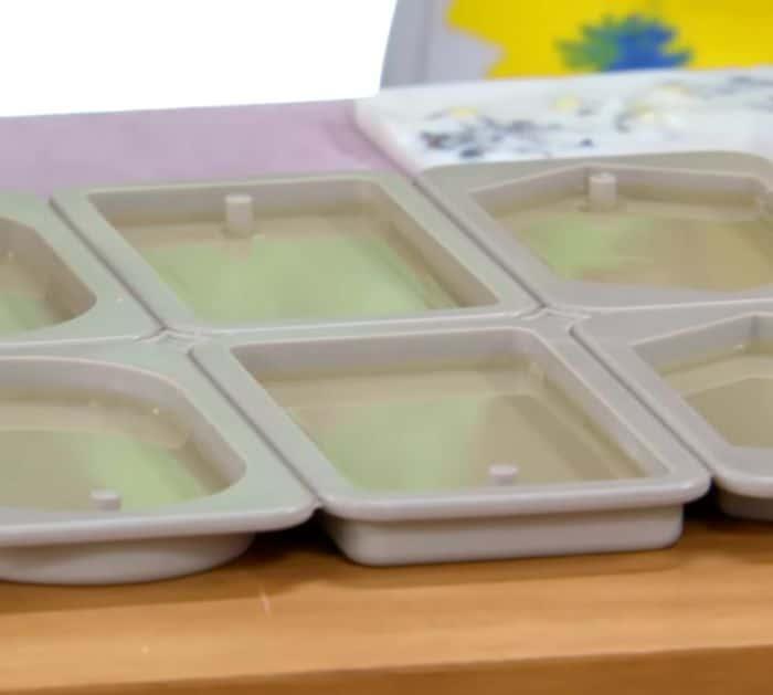 Easy to Make DIY Dried Flower Room Fresheners